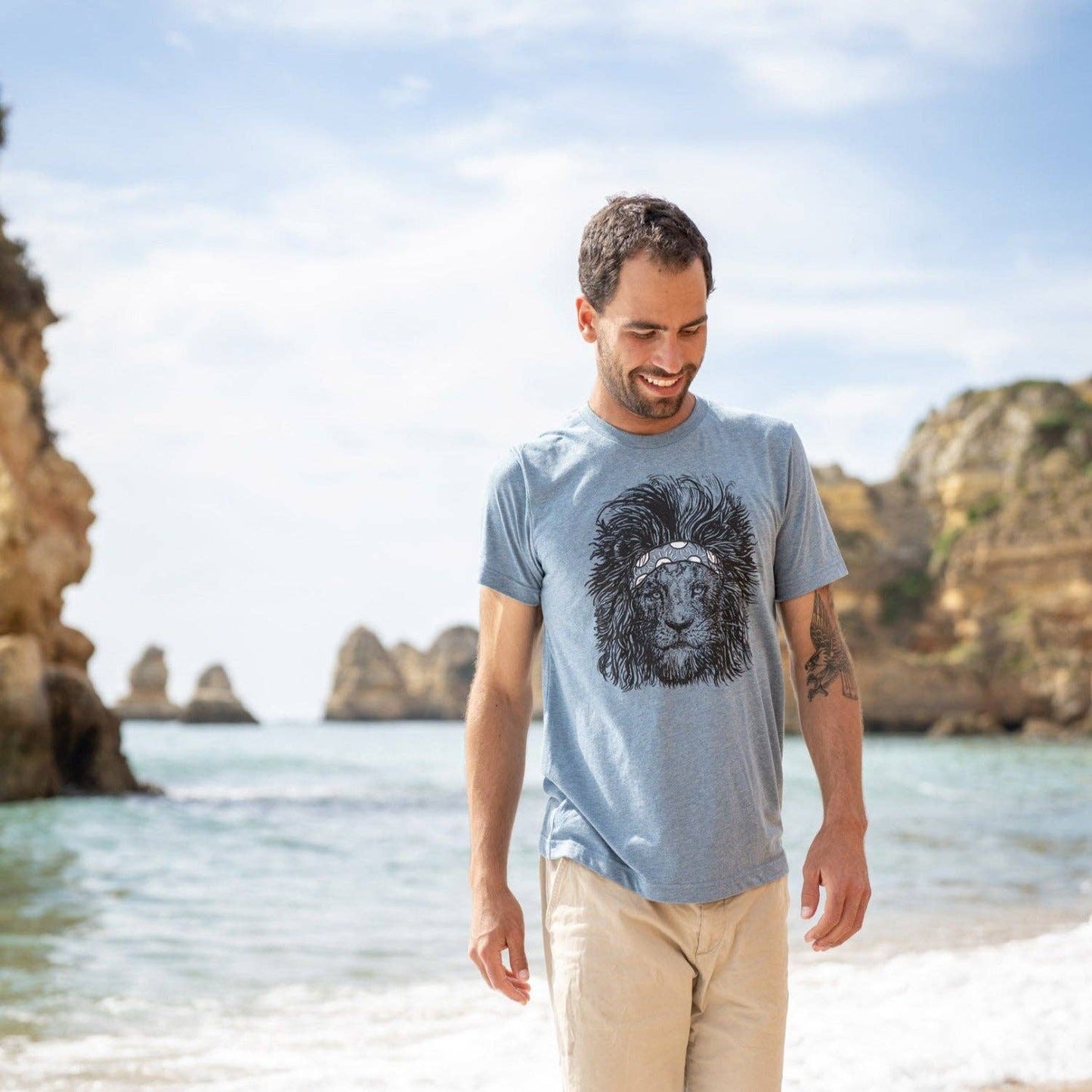 Headband Lion T Shirt: Denim Blue