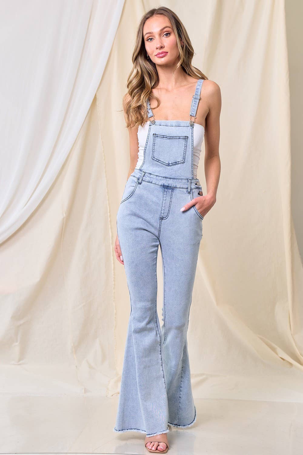 BELLBOTTOM DENIM OVERALLS - Light